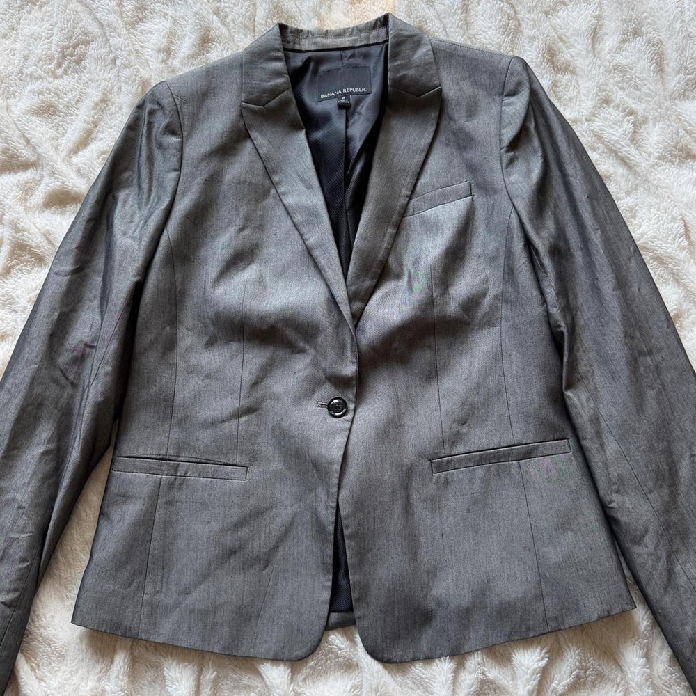 Banana Republic Women's Size 8 Gray Silk Blend One Button Blazer